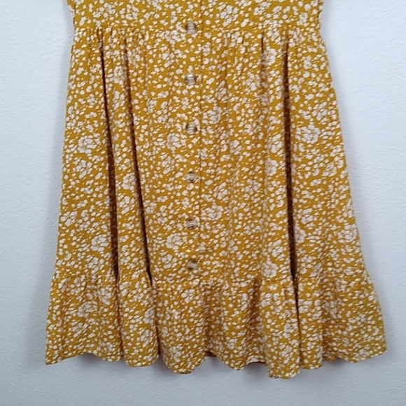 DAVI & DANI- Ditzy Floral, Swing, Ruffled Mini Dress in mustard yellow - Picture 4 of 14